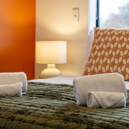 Serene Living 2 Bed With Carpark Christchurch Exteriér fotografie