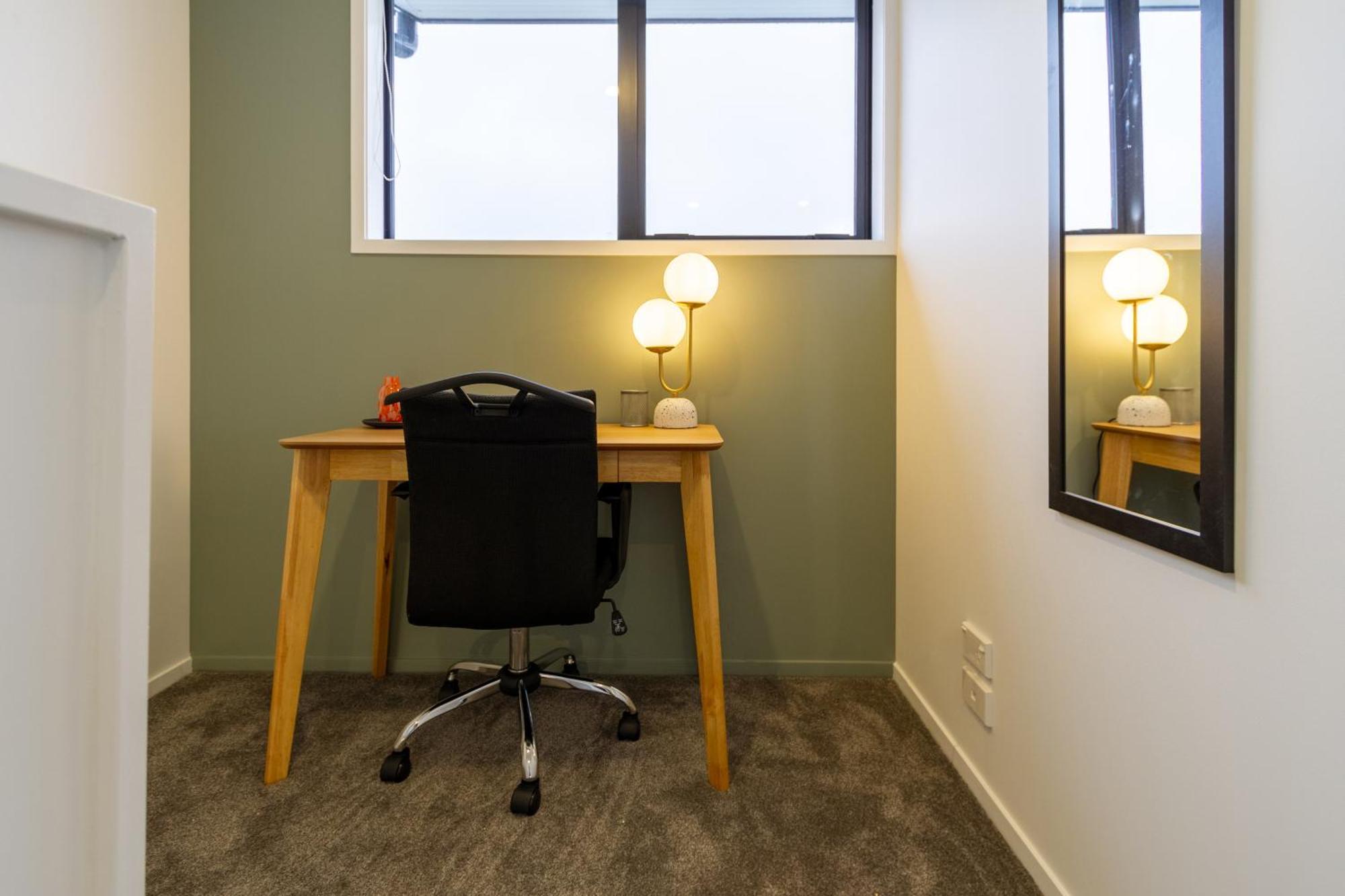 Serene Living 2 Bed With Carpark Christchurch Exteriér fotografie